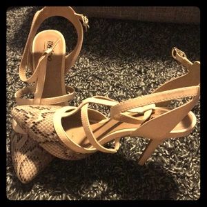 Taupe snakeskin Heels